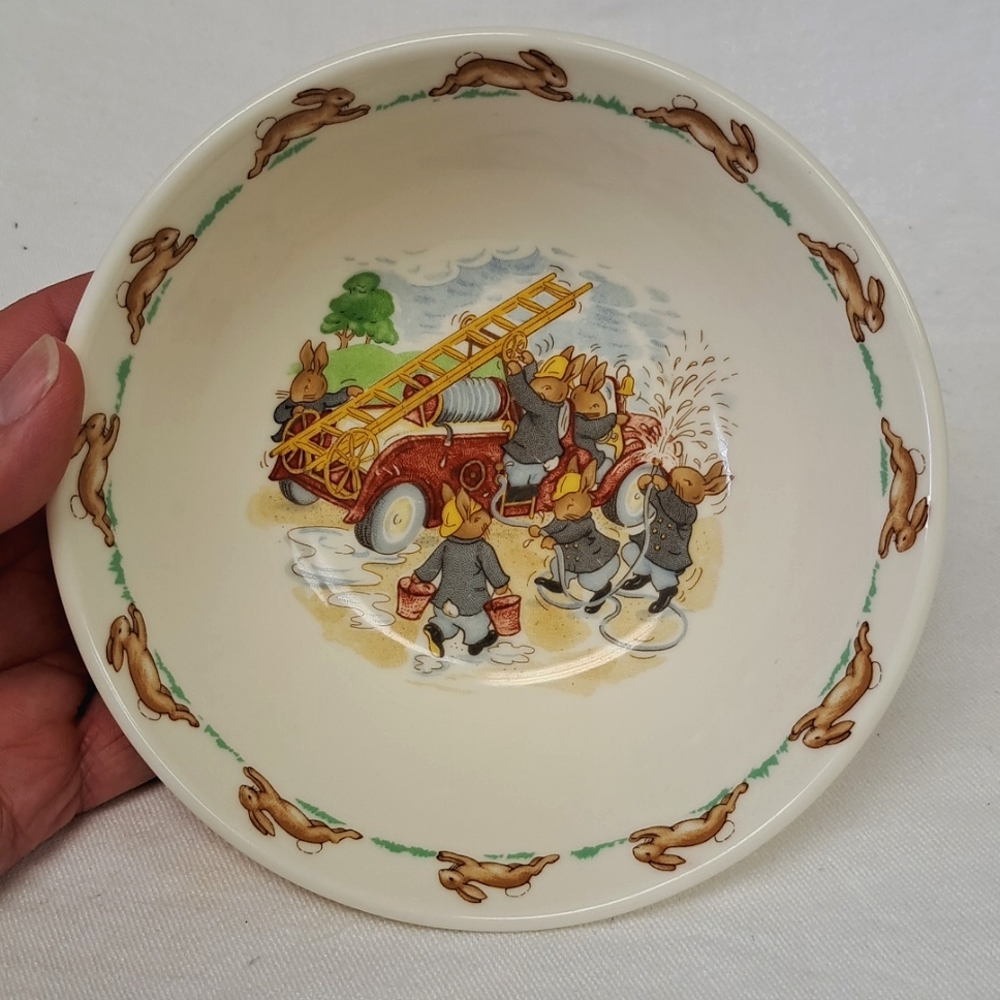 Vintage Bunnykins "Washing The Firetruck "child bowl by Royal Doulton